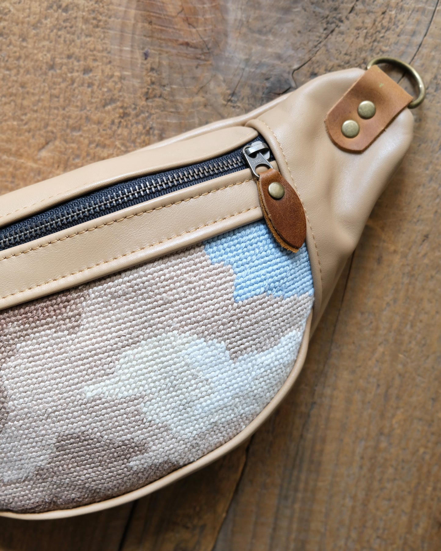 Heritage Mini Tabitha: Texture Tones III