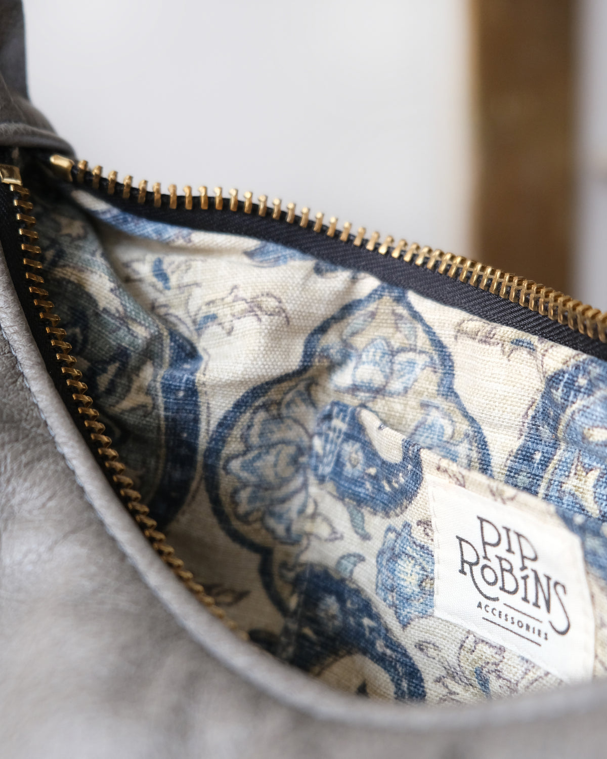 Mini Juno Bag: Medium Grey