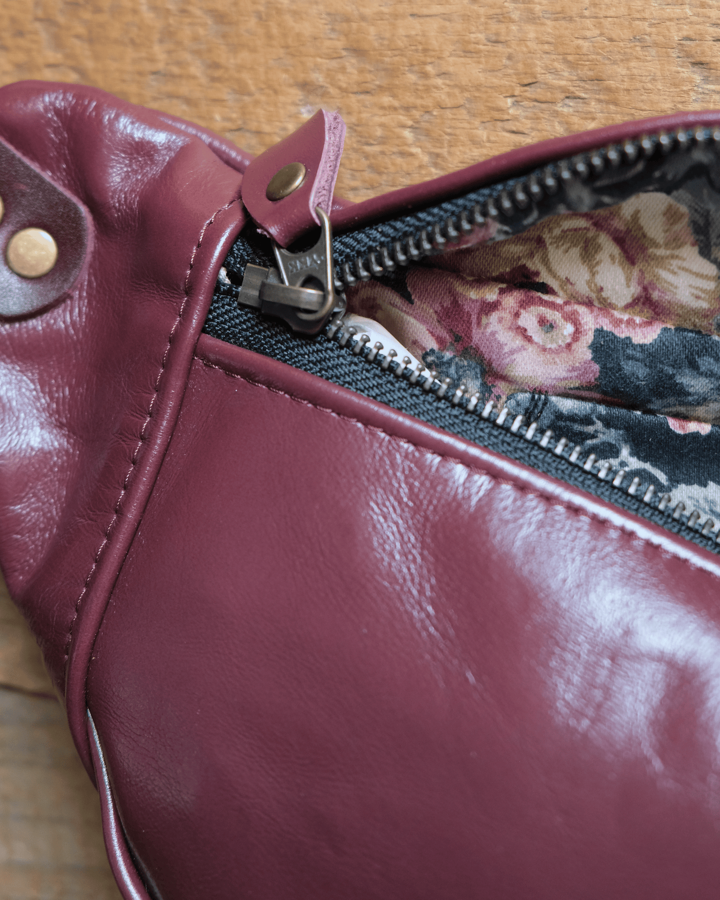 Mini Tabitha: Burgundy