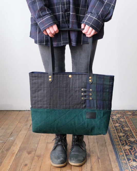 Anne Carry-All Quilted Tote No. 25