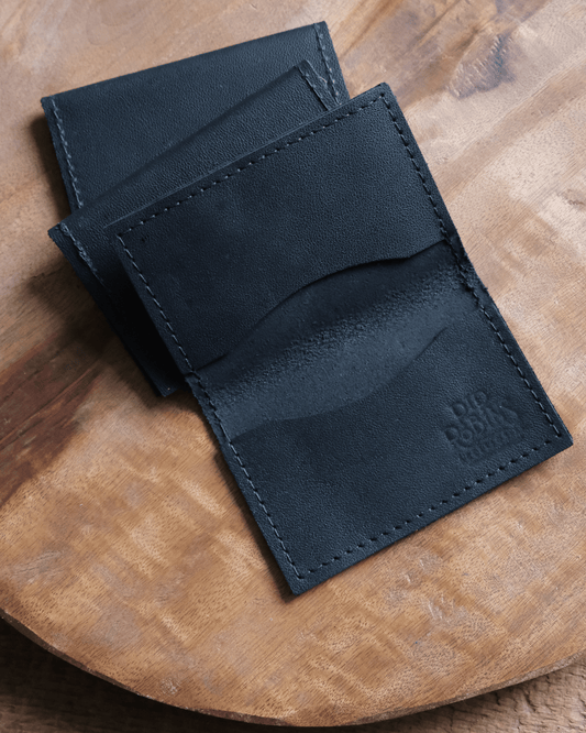 Leather Bifold Wallet: Matte Black