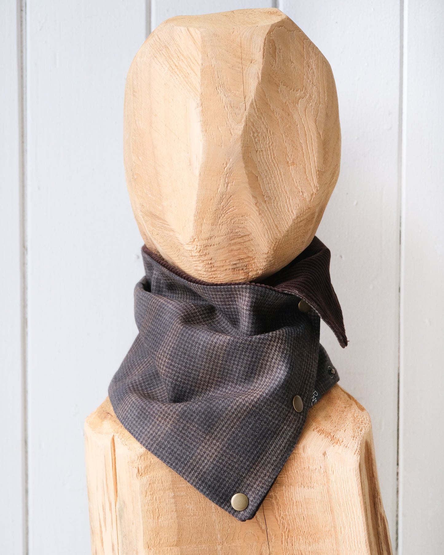 Snap Cowl Scarf No. 301
