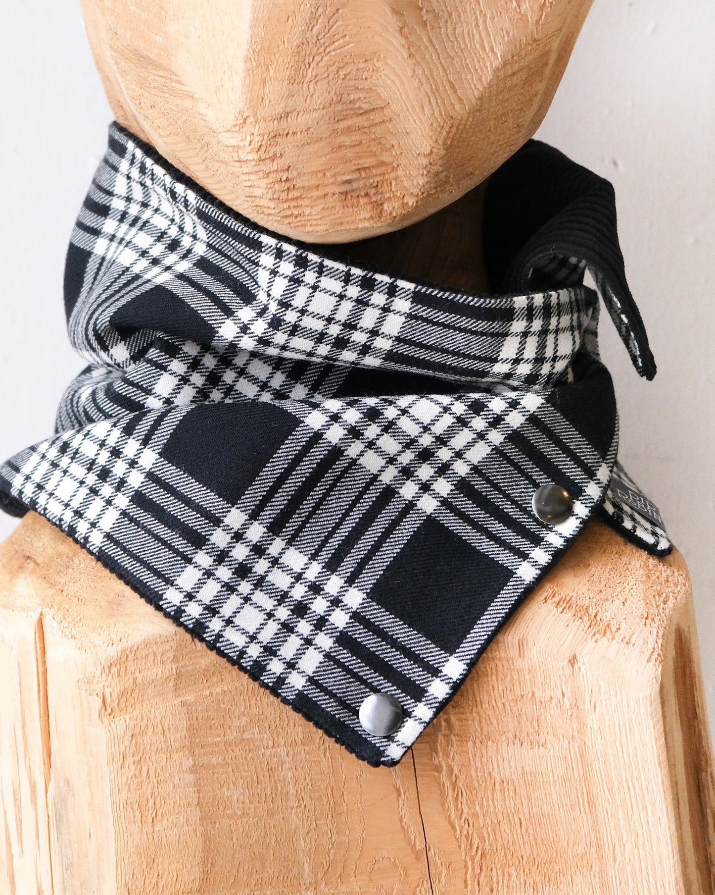 Snap Cowl Scarf No. 327