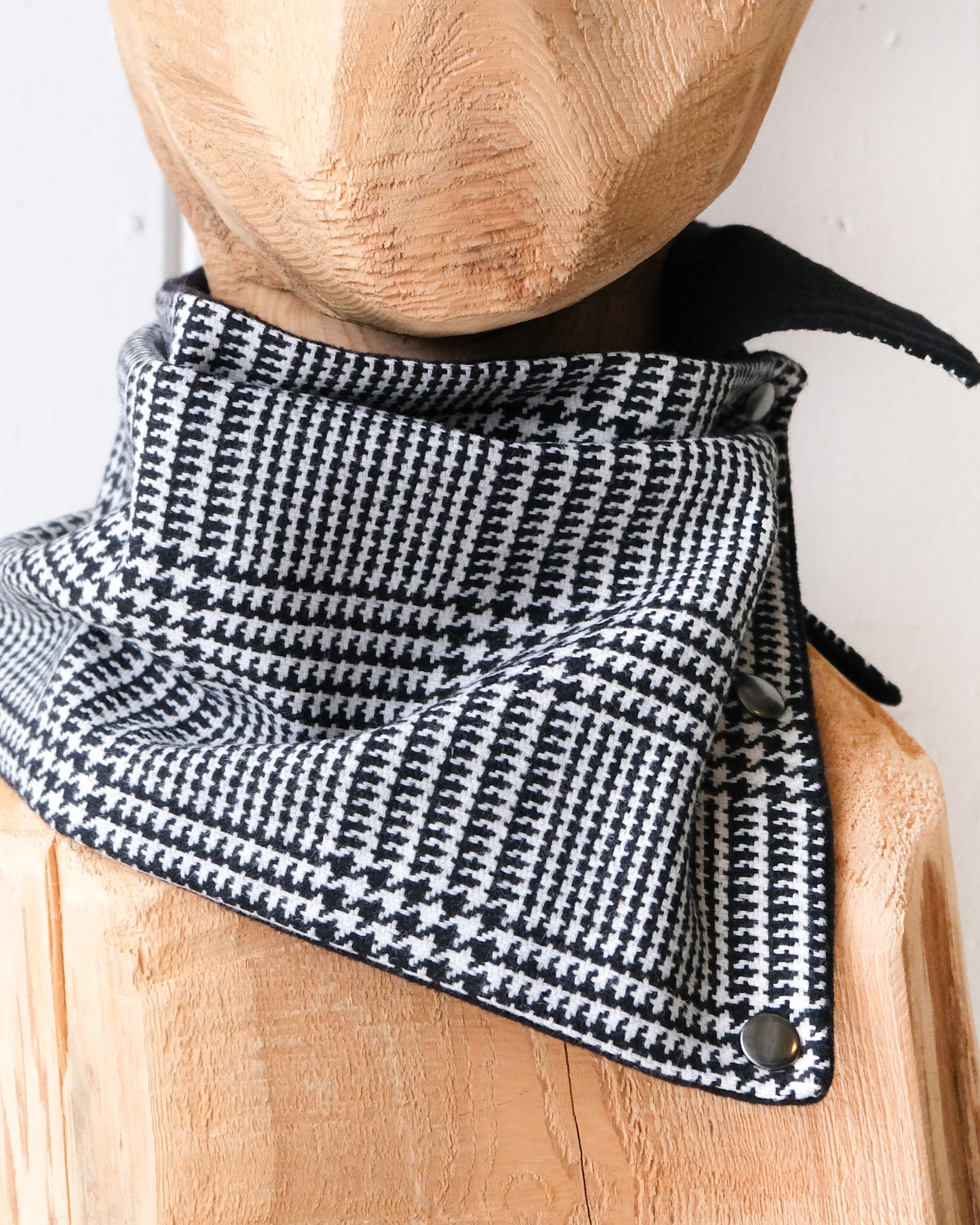 Snap Cowl Scarf No. 330