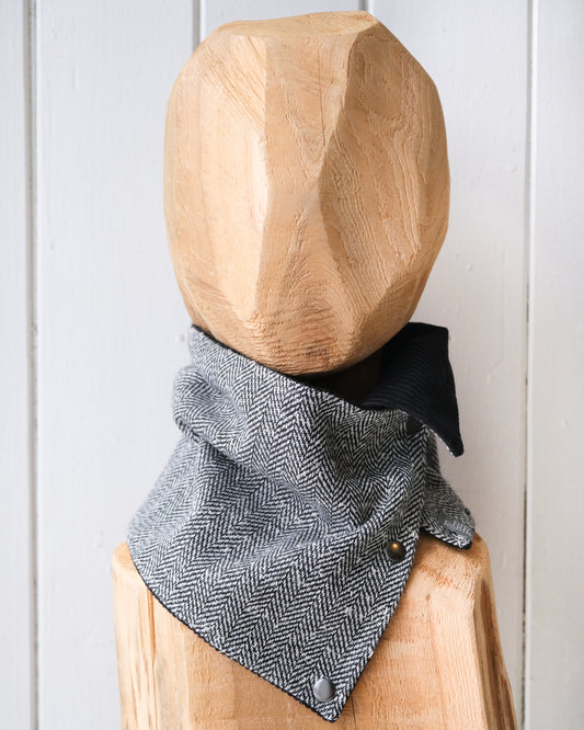 Snap Cowl Scarf No. 338