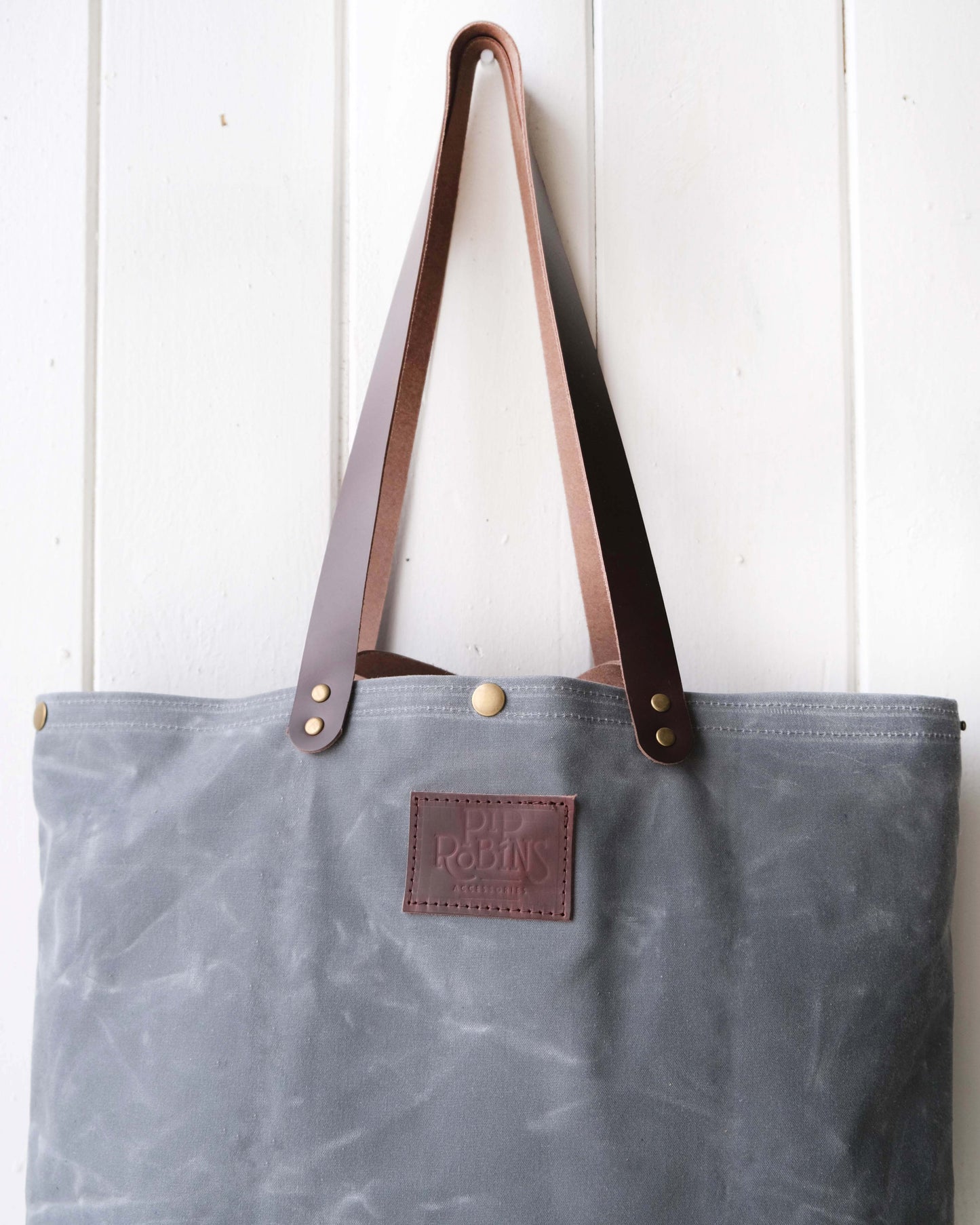 Mini-Mini Maggie Bag: Charcoal Waxed Canvas