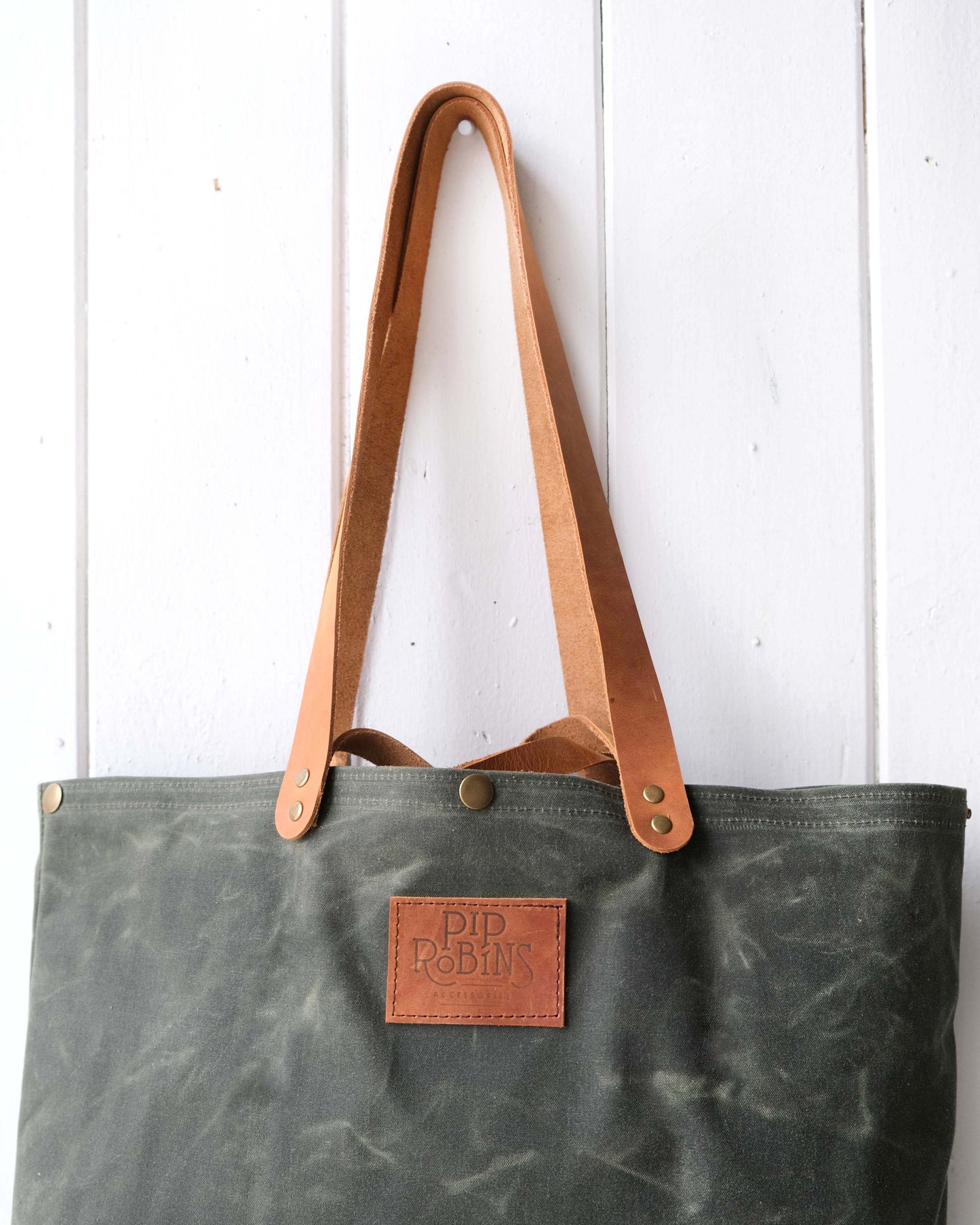 Mini-Mini Maggie Bag: Green Waxed Canvas