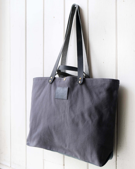 Mini-Mini Maggie Bag: Grey