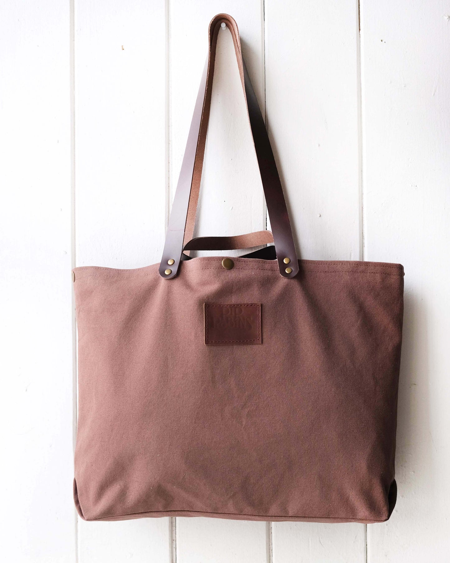 Mini-Mini Maggie Bag: Mocha