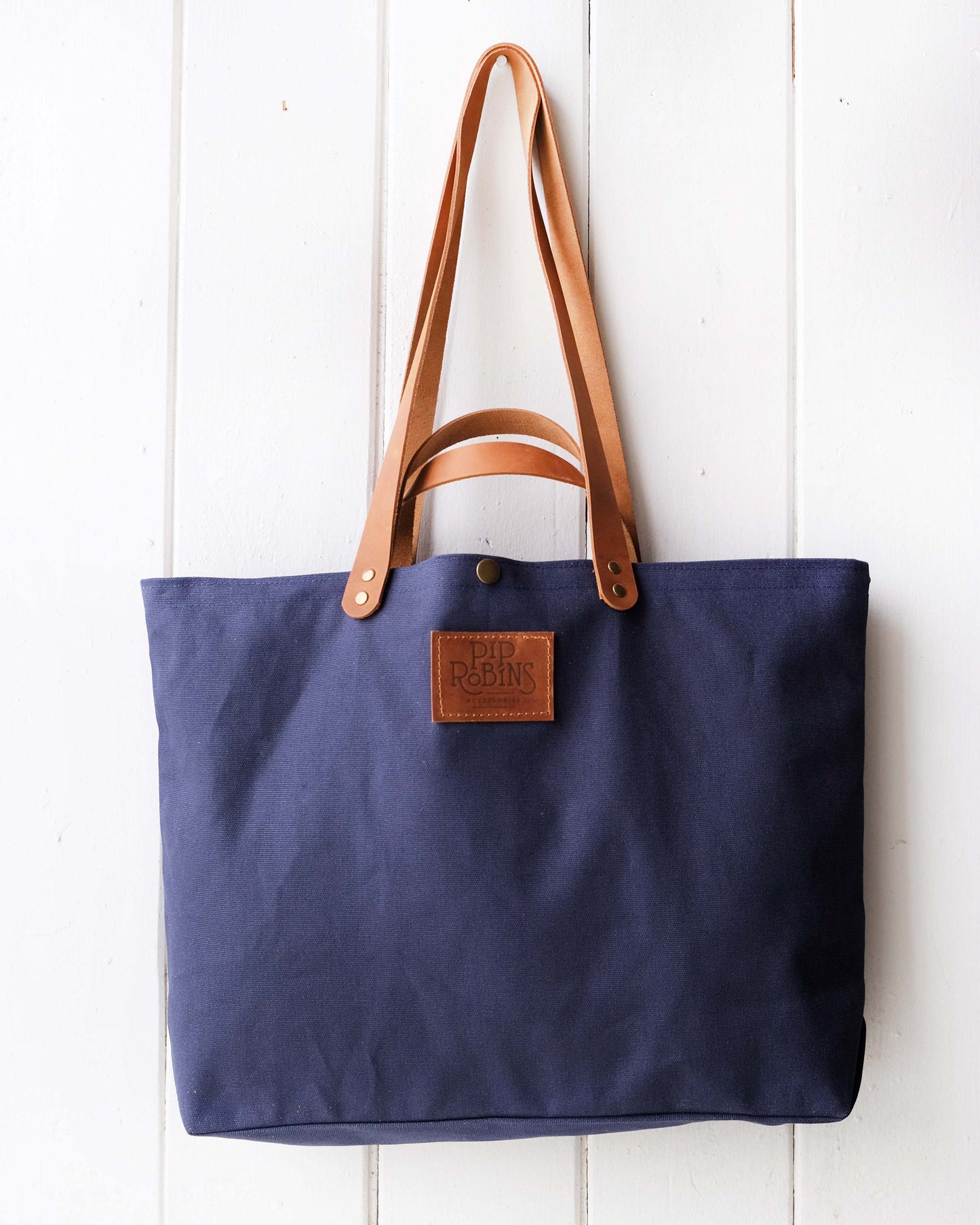 Mini-Mini Maggie Bag: Navy & Cognac