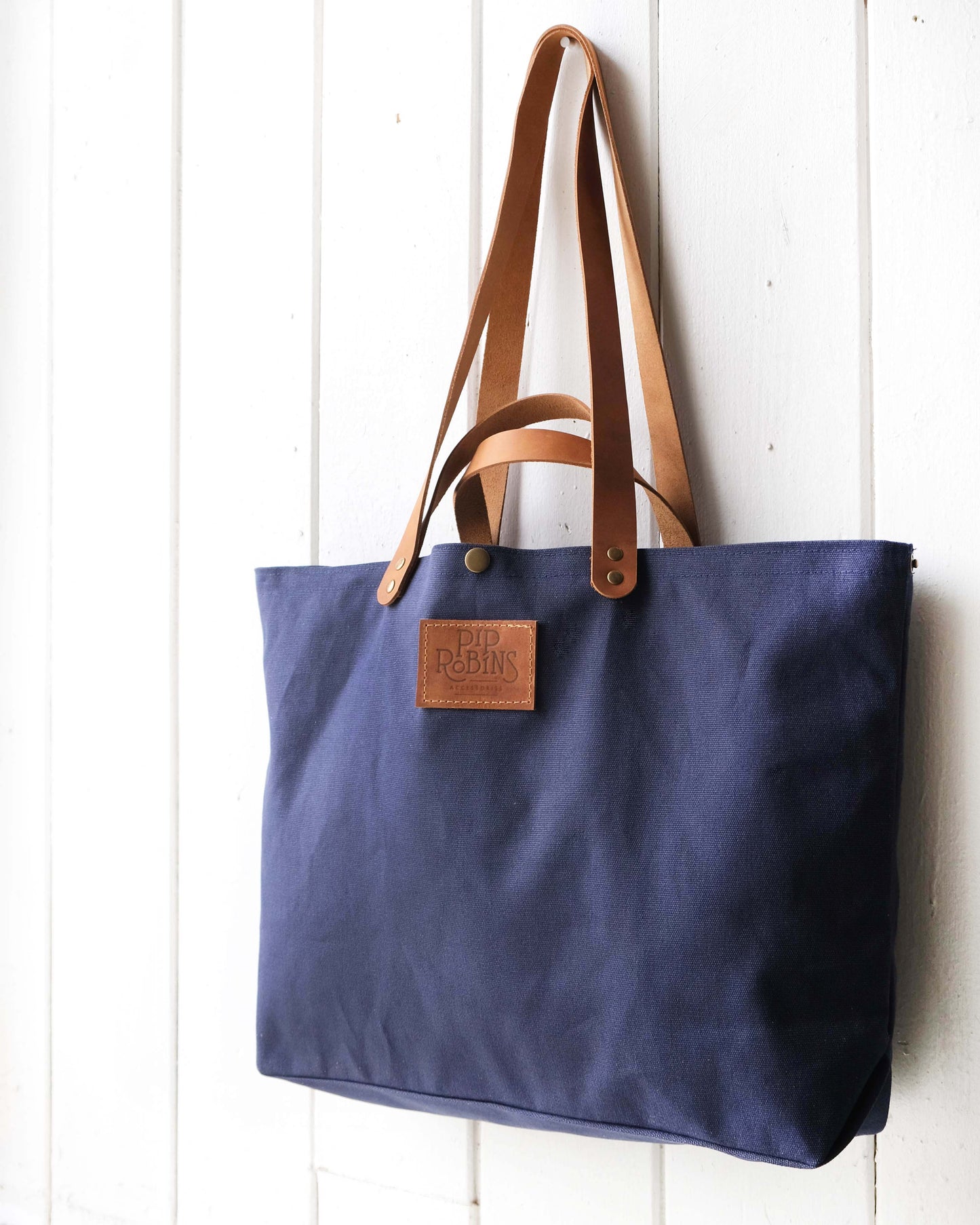 Mini-Mini Maggie Bag: Navy & Cognac