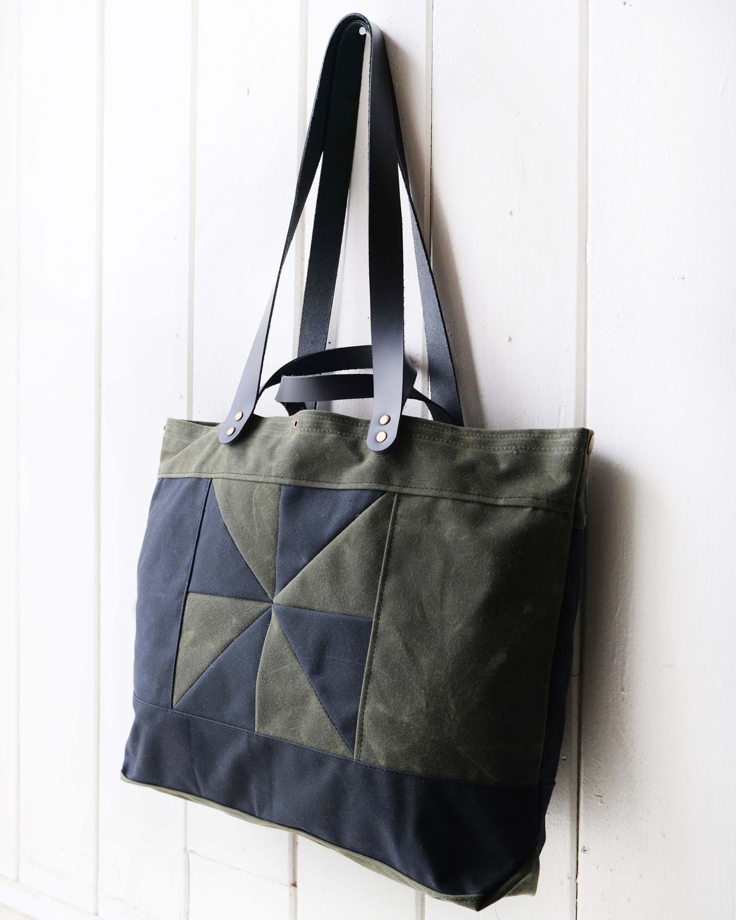 Mini-Mini Maggie Bag: Green and Black Waxed Canvas