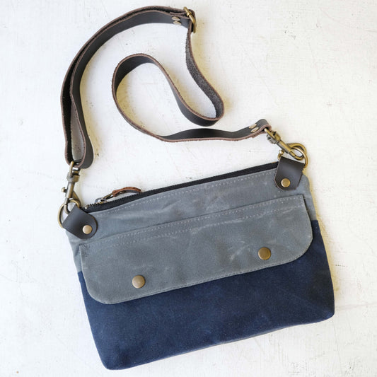Pip Pouch: Charcoal/Navy