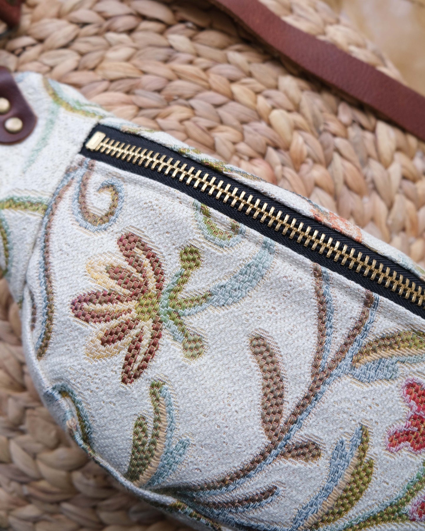 Tabitha Bag: Cream Floral