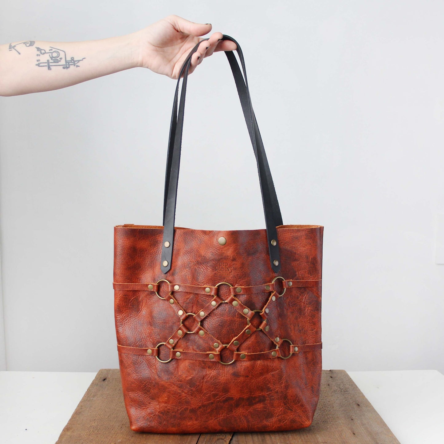 Everyday Leather Tote: Coals 10